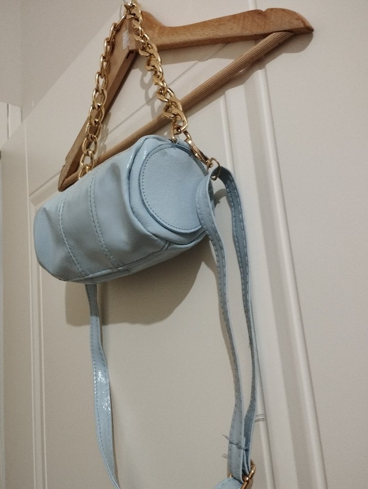 Zincir Detaylı Mavi Deri Kadın Çanta - Görsel 2