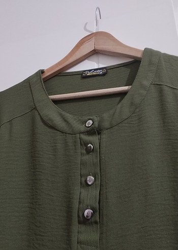 Düğmeli Uzun Kollu Haki ayrobin Tunik - Görsel 3