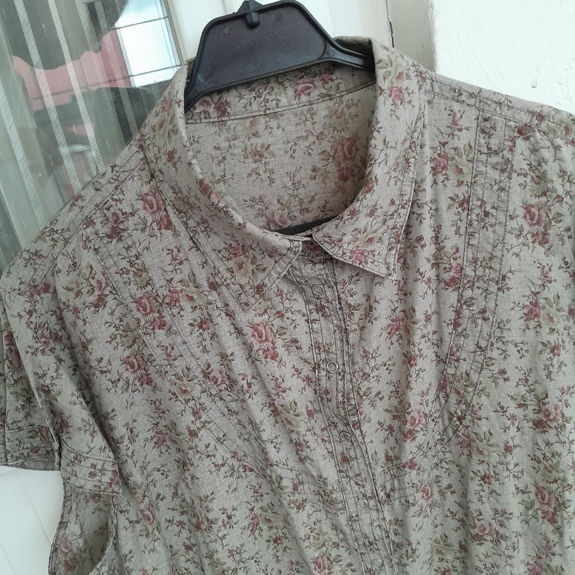 Kısa Kollu Bej Gömlek - Görsel 2