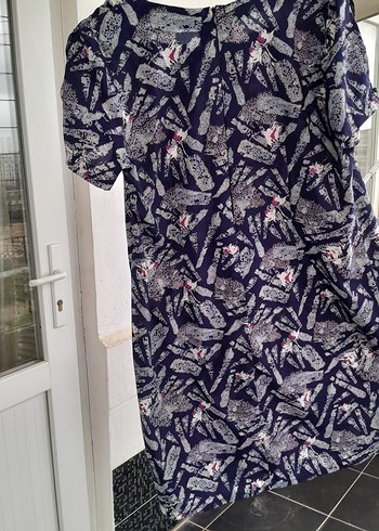 Bohem V Yaka Midi Elbise - Görsel 2