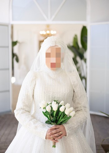 Uzun Kollu Yüksek Yakalı Beyaz A Kesim Gelinlik