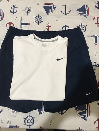 Nike Orijinal Tişört ve Şort takım