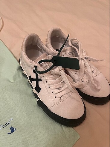 35 Beden beyaz Renk Off-White Vulcanized Sneakers