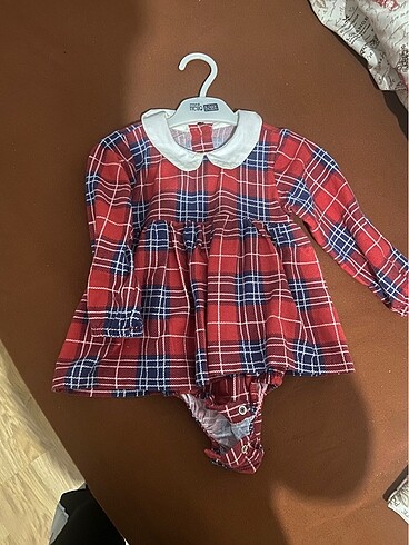 Kız bebek elbise