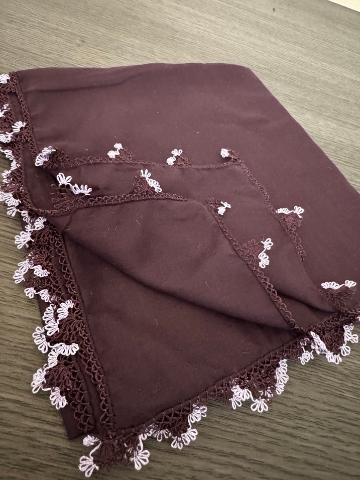 Dantel Detaylı Kahverengi Kadın Fular - Görsel 2