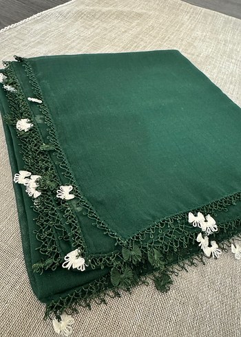 Dantel Detaylı Koyu Yeşil Kadın Şal - Görsel 3