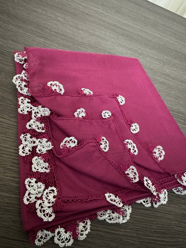 Dantelli Bordo Kadın Fular - Görsel 2