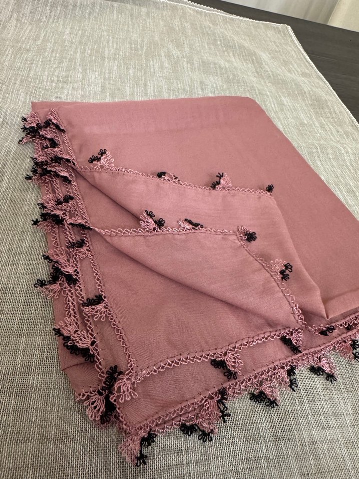 Dantel Detaylı Pembe Kadın Şal - Görsel 2