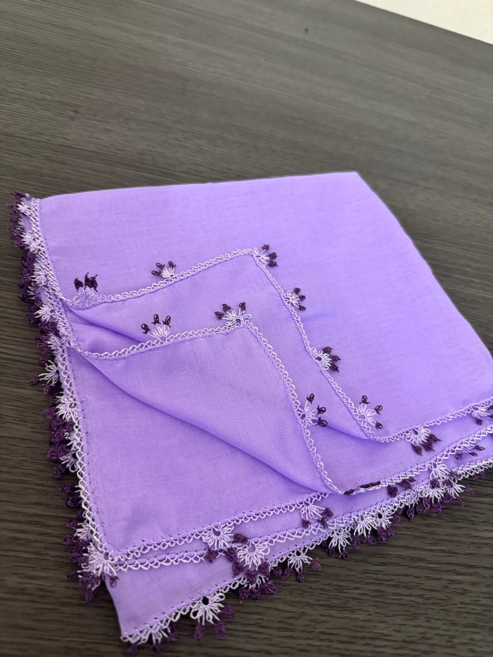 Dantel Detaylı Mor Kadın Fular - Görsel 2