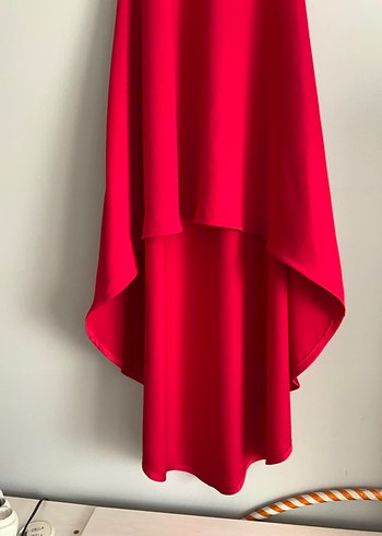 Kırmızı elbise kendi diktiğim her yere uygun - Görsel 3