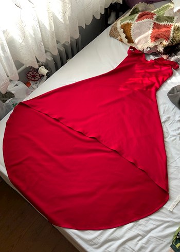 Kırmızı elbise kendi diktiğim her yere uygun - Görsel 6