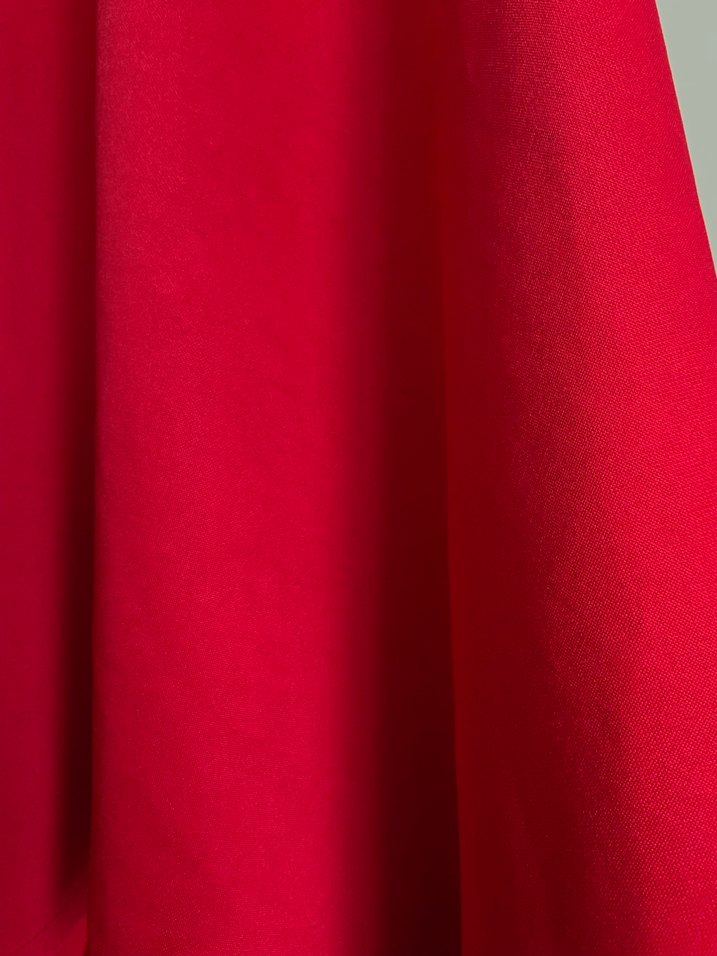 Kırmızı elbise kendi diktiğim her yere uygun - Görsel 2