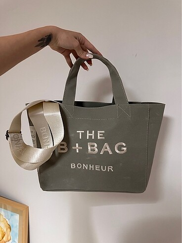 The B + Bag Bonheur çanta