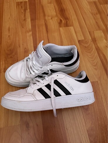 Adidas Spor ayakkabı