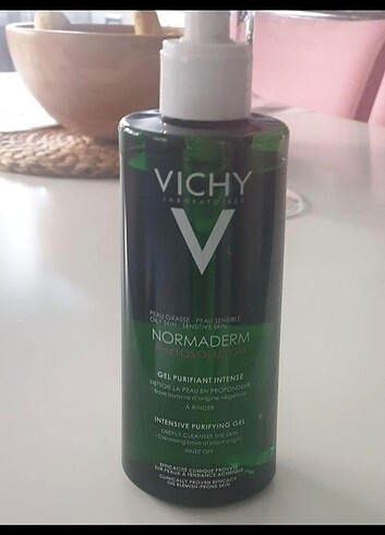 VİCHY NORMADERM PHYTOSOLUTİON 400 ML