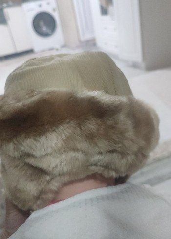  Beden Renk Bej Peluş Şapka