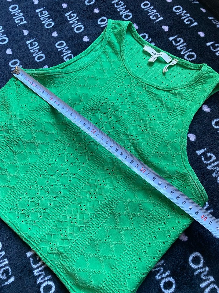 Yeşil Triko Kolsuz Crop Üst - Görsel 3