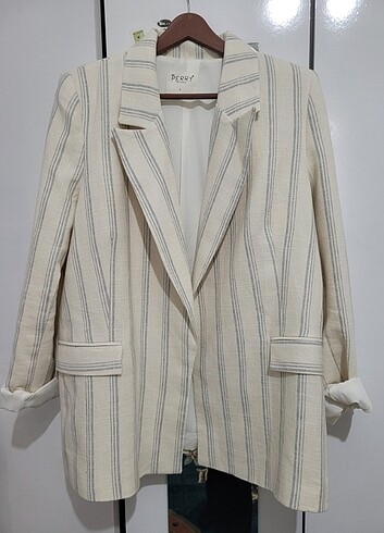 Krem Çizgili Blazer