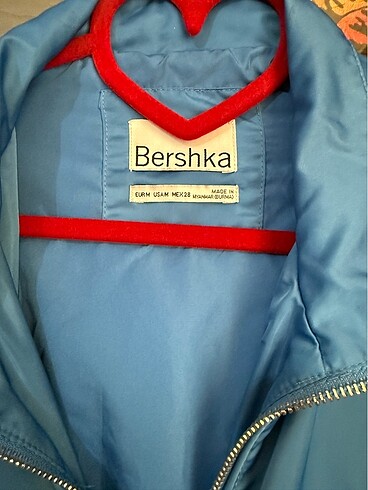 m Beden Bershka mavi bomber
