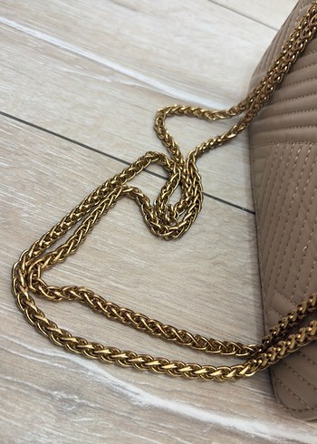 Zara Zincir Detaylı Bej Deri Kadın Çanta - Görsel 2