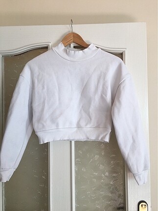 Crop sweatshirt
