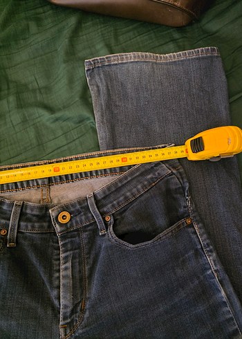 Levis vintage y2k flare jean ispanyol paça