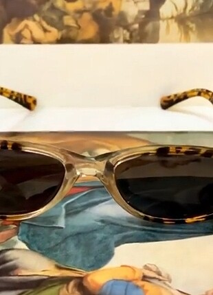  Beden Rs Rubenis Vintage marka leoparlı güneş gözlüğü