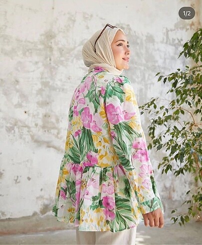 l Beden Çiçekli tunik kadriye baştürk model