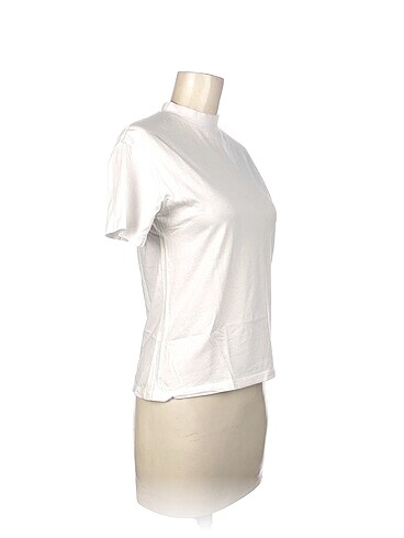 Trendyol & Milla Trendyol & Milla T-shirt %70 İndirimli.