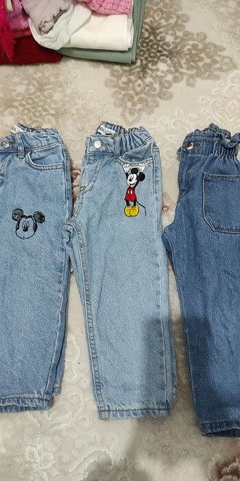 kullanılmıs kız cocuk jeans zara marka güllü olan zara degil 