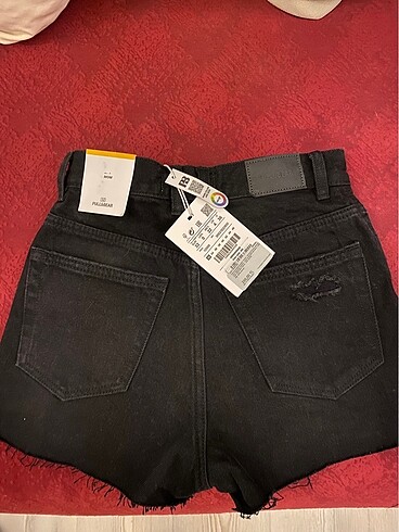 Pull and Bear Şort