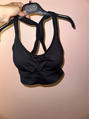 Sporcu sütyeni, siyah bralet