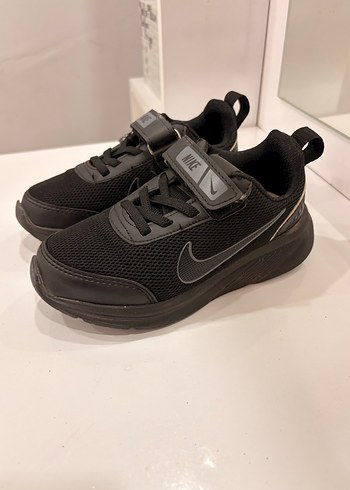 Nike 29