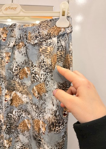 Aslan desenli pantolon - Görsel 4