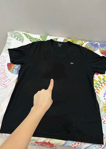 Lacoste Siyah V Yaka Kısa Kollu Tişört - Görsel 3