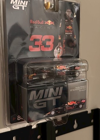 Mini GT Red Bull RB16B Siyah Yarış Arabası - Görsel 2