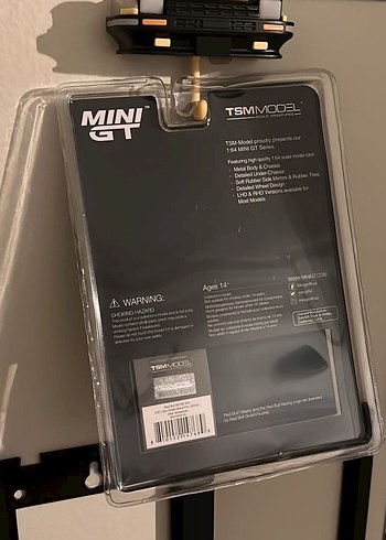 Mini GT Red Bull RB16B Siyah Yarış Arabası - Görsel 4