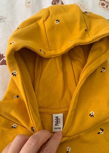 Sarı Kapüşonlu Nakışlı Kadın Sweatshirt - Görsel 2