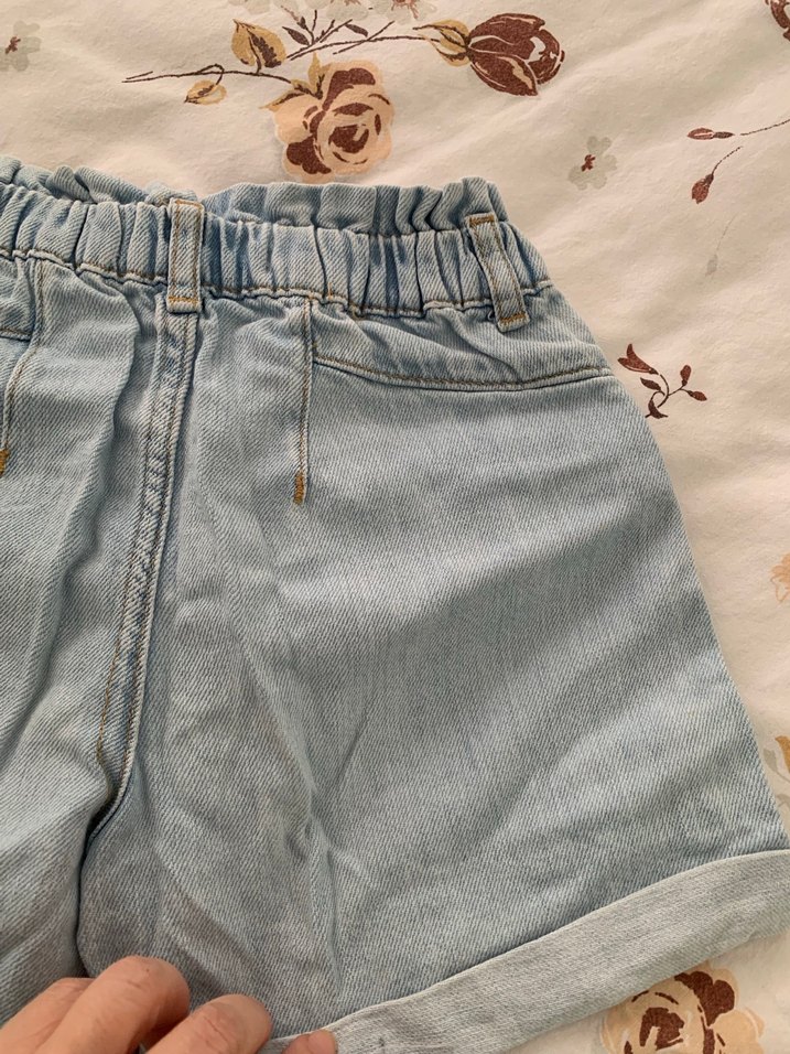 Kemer Tokalı Kız Denim Şort - Görsel 2