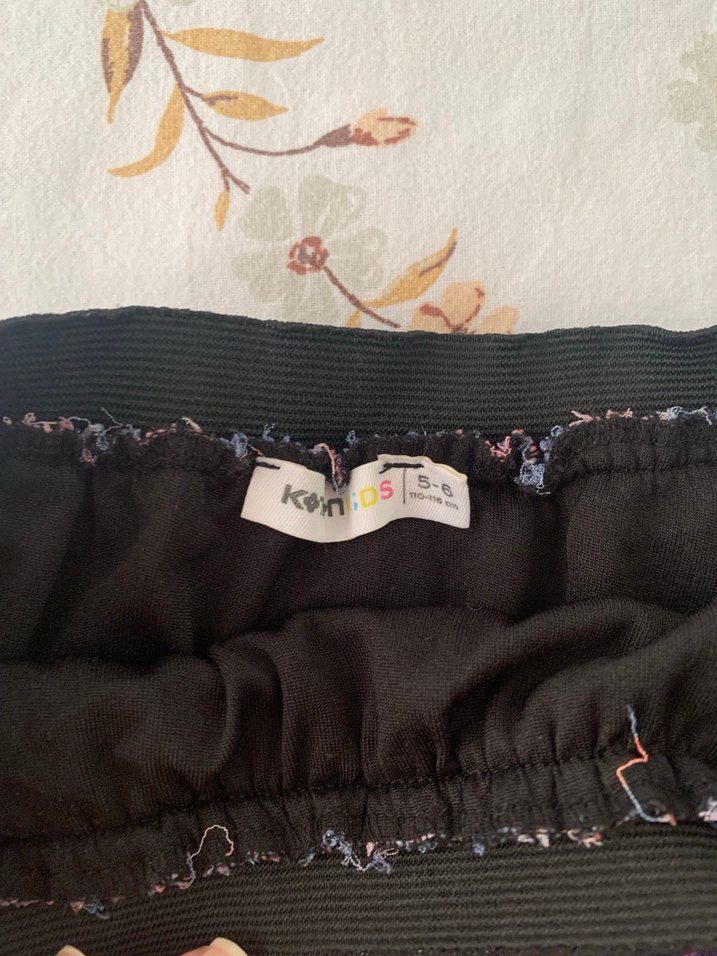 Çiçek Desenli Pilili Midi Etek - Görsel 3