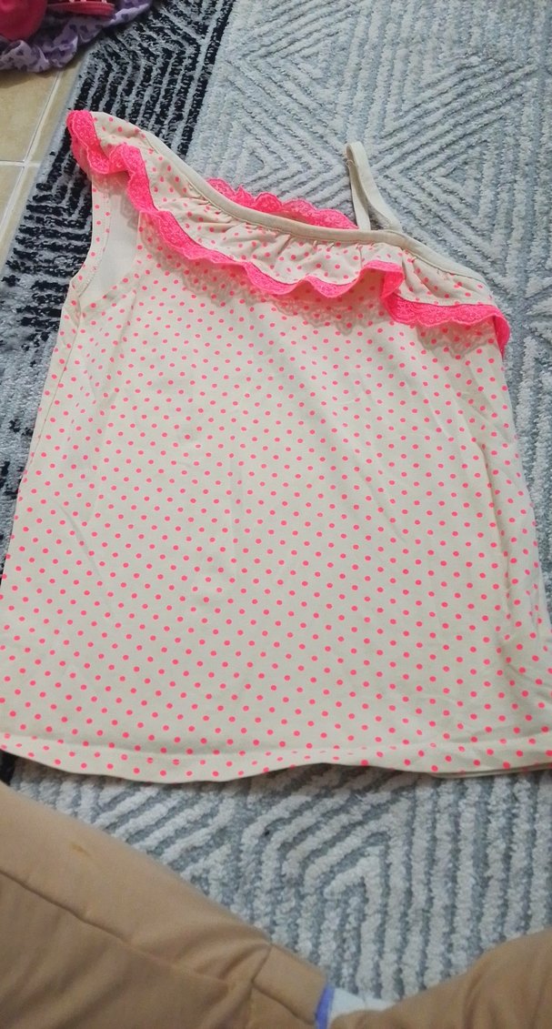 Puantiyeli Fırfırlı Kız Bluzu - Görsel 2