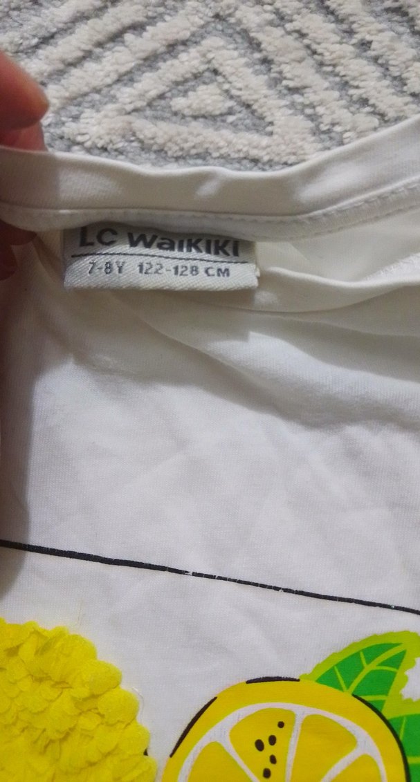 Lc Waikiki 7-8 yaş kız çocuk tişört - Görsel 4