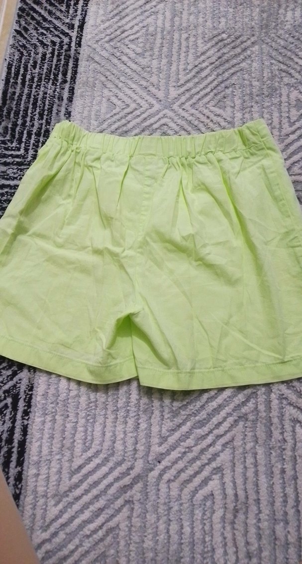 Düğmeli Mini Yeşil Pamuk Şort - Görsel 3