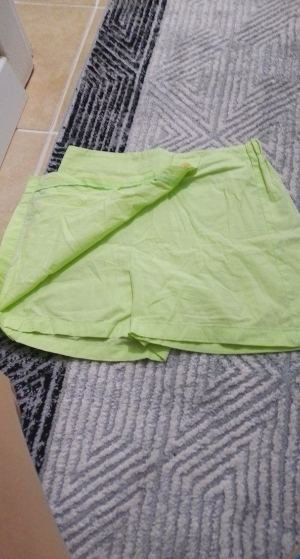 Düğmeli Mini Yeşil Pamuk Şort - Görsel 2