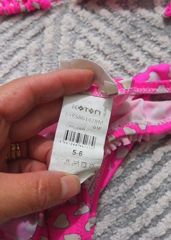 koton 5-6 yaş Pembe Kalpli Kız Bikini Takımı - Görsel 3