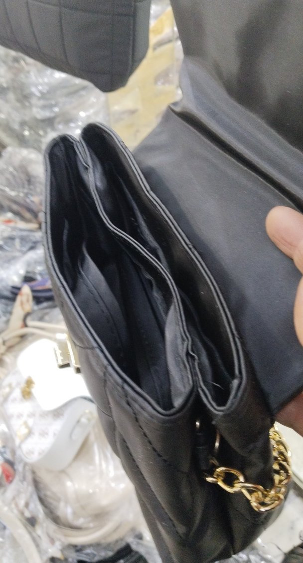 Siyah Deri Kadın Omuz Çantası - Görsel 4