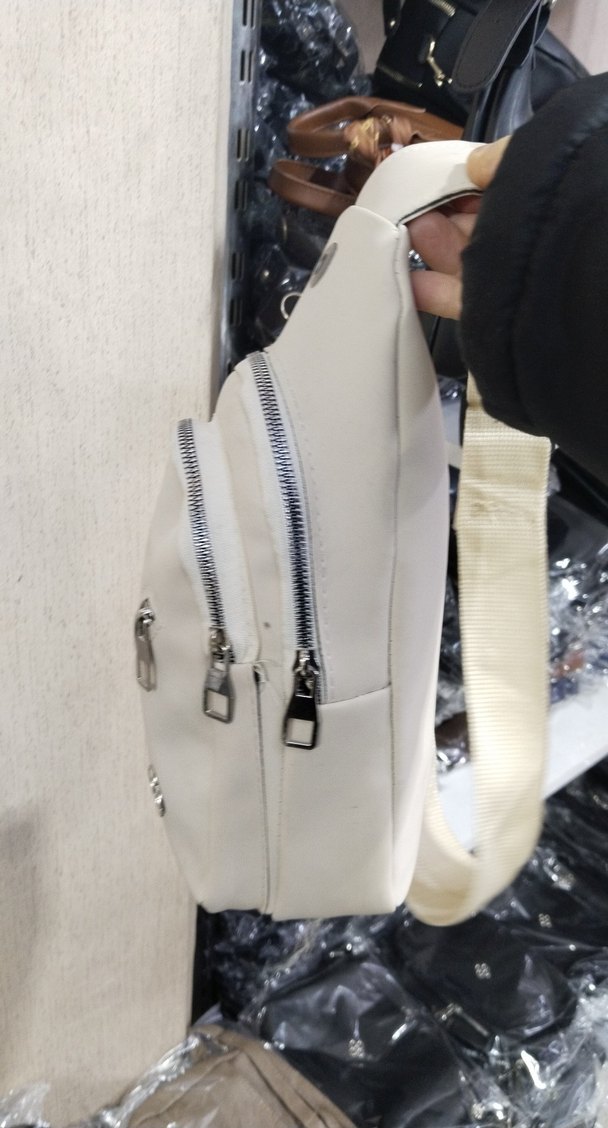 Beyaz Fermuarlı Kadın Çapraz Çanta - Görsel 3