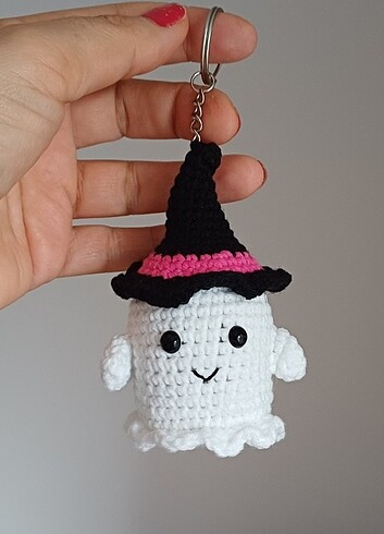 Amigurumi halloween ghost