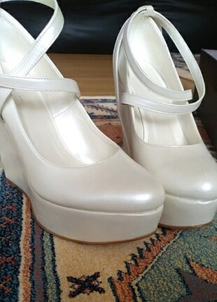 39 Beden beyaz Renk Topuklu ayakkabı