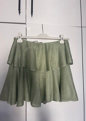 s Beden Zara Parlak Metalik Straplez Volanlı Bluz